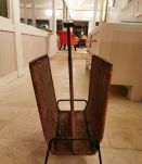 Porte revues en rotin vintage 