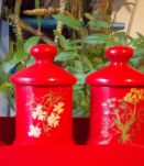 Jolie étagère et ses pots à épices (bois) 