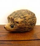 Petit hérisson en terre cuite