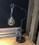 Lampe de table  industrielle 