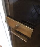 porte en verre fumé