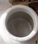 Pot en grès beige grisé