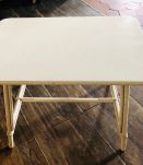 table basse rotin  blanc vintage années 50