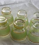 Service verres granités girés années 50 verts et dorés