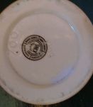 Chope à bière peinte à la main. Jolie faïence  décor barboti