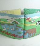 Livre d'éveil en  Tissus La vie à la Ferme