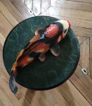 Sculpture ou vase mural en barbotine Carpe koi japonais péri