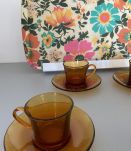 4tasses et sous tasses ambrées annee70’s