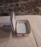 Boîte rare en porcelaine décorée main