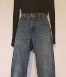 Jean Lévis jambes larges en bas 