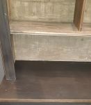 Bibliothèque patinée noir . En 2 corps. Portes coulissantes 