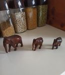 Lot de 3 éléphants en bois 