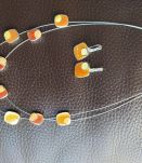 Collier et boucles d'oreilles