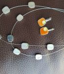 Collier et boucles d'oreilles