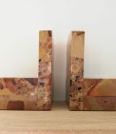 Serre-livres en marbre brèche d'Alep