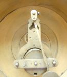 Magnifique  pendule  murale Années 20 / 30 à clé