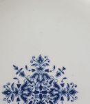 Lot 8 ASSIETTES FAIENCE DE ROUEN