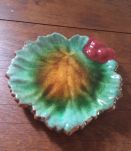 Vide poche vigne en terre cuite vernissée.