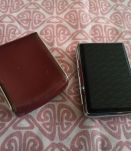 Lot 2 étuis a cigarettes et un briquet 
