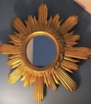 Miroir soleil ancien bois doré 44 cm, 1960
