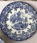 Lot de différentes assiettes  publicitaires BP