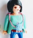 Collier Playmobil, "pour maman", perles roses