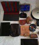 lot de porte-monnaies cartes clefs dont des marques