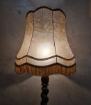 lampadaire bois tourné  1940 a 50    tres beau 190cmx50cm 