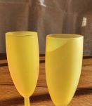 Flûtes et verres Jaunes