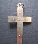 Tour du cou acier avec pendentif croix couleur bleue 