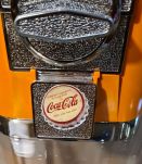 Distributeur chewing gum et bonbon en acier. Style vintage, 