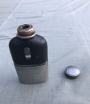 Petit flacon Métal et Cuir