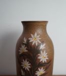 Vase en grès à fleurs 70's