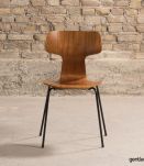 Lot de 8 chaises Hammer modèle 3103 par Arne Jacobsen