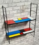 Etagere string style piet mondrian montants noir. 48x58x16. 