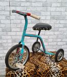 tricycle 1950 belle patine   50x70 bon etat model  pour deco
