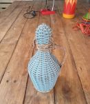 Lot 2 bouteilles vintage scoubidou