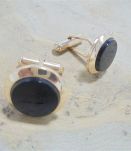 Boutons de manchette