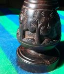 porte bougie artisanal sculpté ébène au Kenya (katangi)