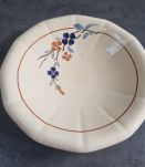 Plat en faïence de Sarreguemines diam 29cm décor floral