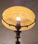 lampe bronze art deco tres belle  1920 a 40  avec opaline cl
