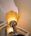 lampe de style art nouveau,acier patiné bronze or et belle t