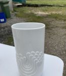 Vase blanc vintage