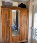 Très belle armoire en bois brut Acajou