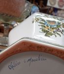 Magnifique pot à couvercle  authentique Moustiers Lallier