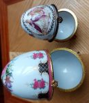 Lot 2 œufs porcelaine 