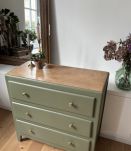 Commode vintage