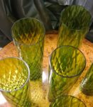 verre cristal emeraude 1970 a facettes , tres bonne etat 19x