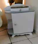 buffet de chevet restauré et repeint