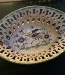 2 corbeilles en faïence 